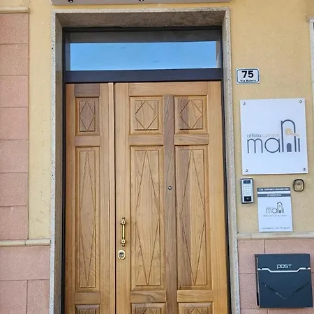 Mani - *