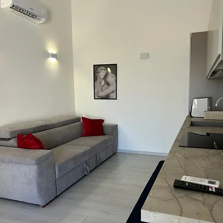 Mani - Apartment Gela